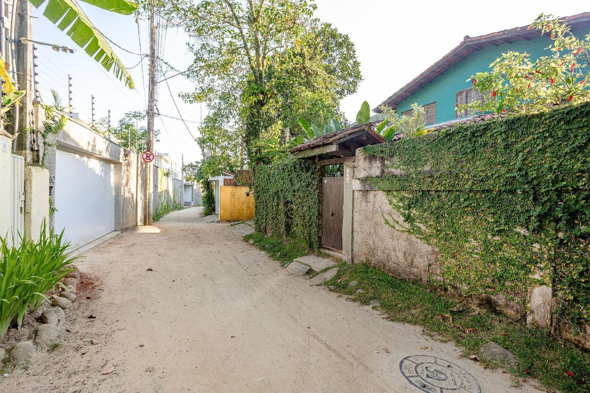 Casa Dos Passaros Na Areia A 20M Da Praia Da Baleia Com 3 Suites E 1 Dorm, Com Ar Condicionado, Wifi, Smart Tv, Cozinha Completa E Churrasqueira Сао Себастиао Екстериор снимка
