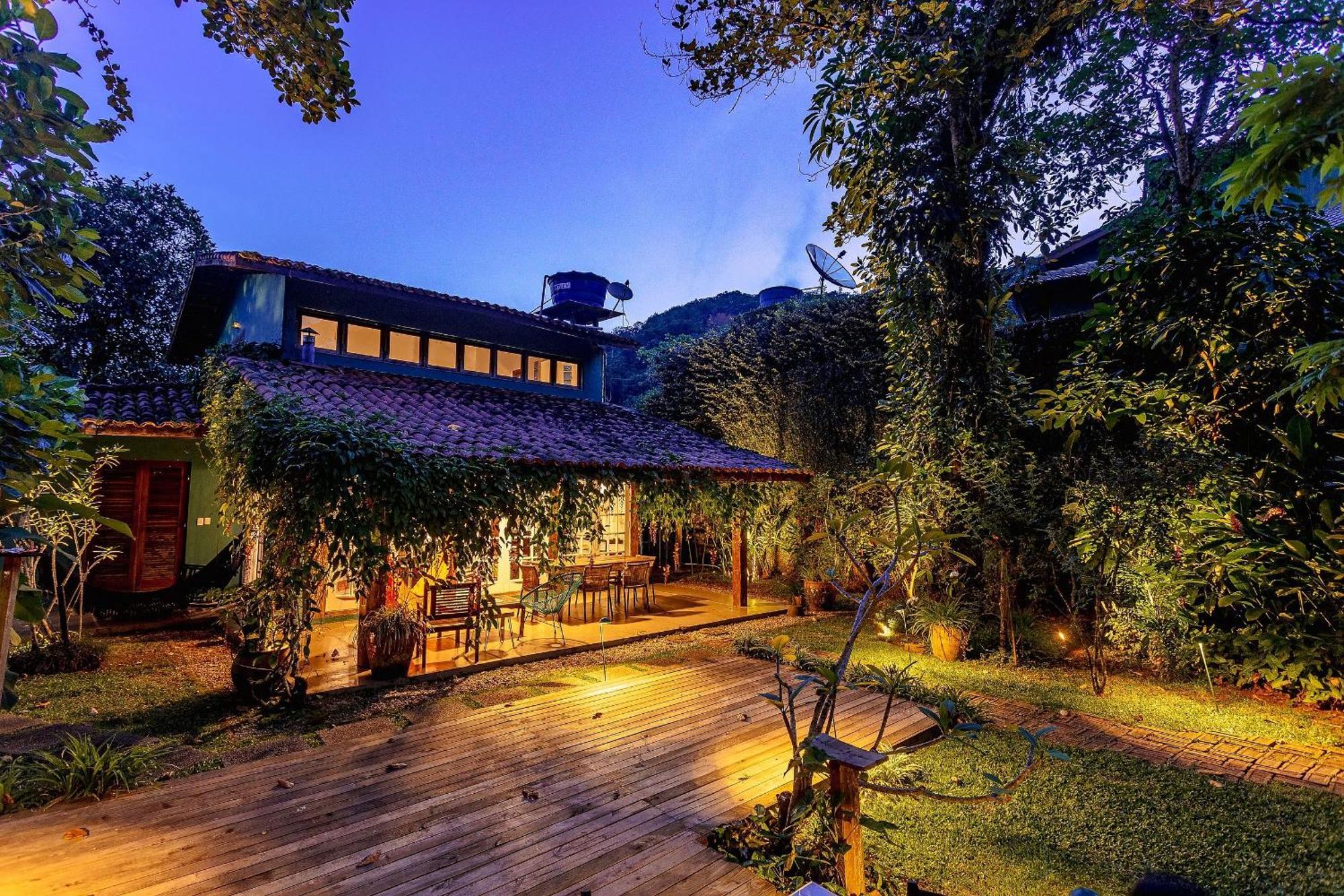 Casa Dos Passaros Na Areia A 20M Da Praia Da Baleia Com 3 Suites E 1 Dorm, Com Ar Condicionado, Wifi, Smart Tv, Cozinha Completa E Churrasqueira Сао Себастиао Екстериор снимка